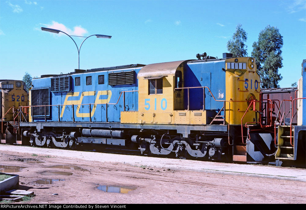 Ferrocarril del Pacifico hi-nose RSD12 #510